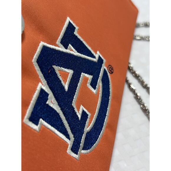 Game Day Outfitters AU College Clutch Purse with Cross Body Chain - Picture 9 of 16